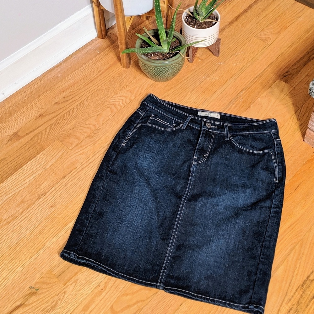 Levis Denim Skirt
